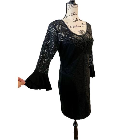 FREE PEOPLE BODYCON DRESS CROCHET LACE BLACK SZ M BELL SLEEVE GOTHCORE WHIMSICAL - Picture 11 of 16